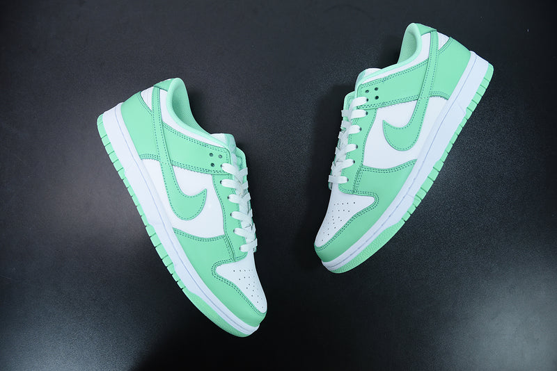 Nike Dunk Low Green Glow