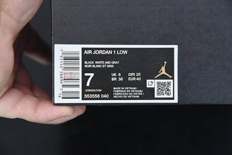 Nike Air Jordan 1 - Low Light Smoke GreyPaisley