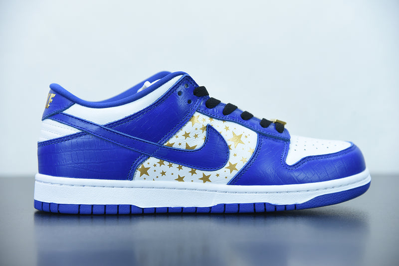 Nike SB Dunk Low Supreme Stars Hyper Royal (2021)