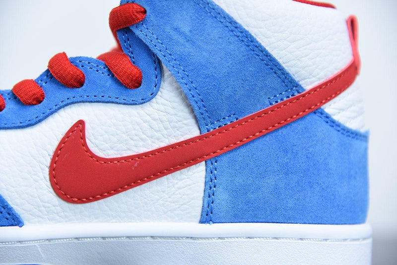 Nike SB Dunk High Doraemon