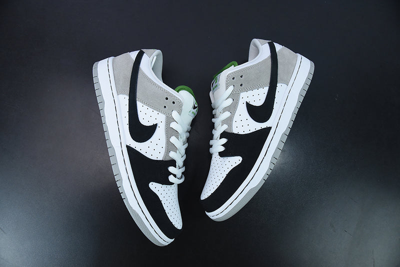 Nike SB Dunk Low Chlorophyll