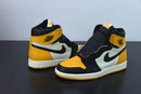 Nike Air Jordan 1 - High OG Taxi