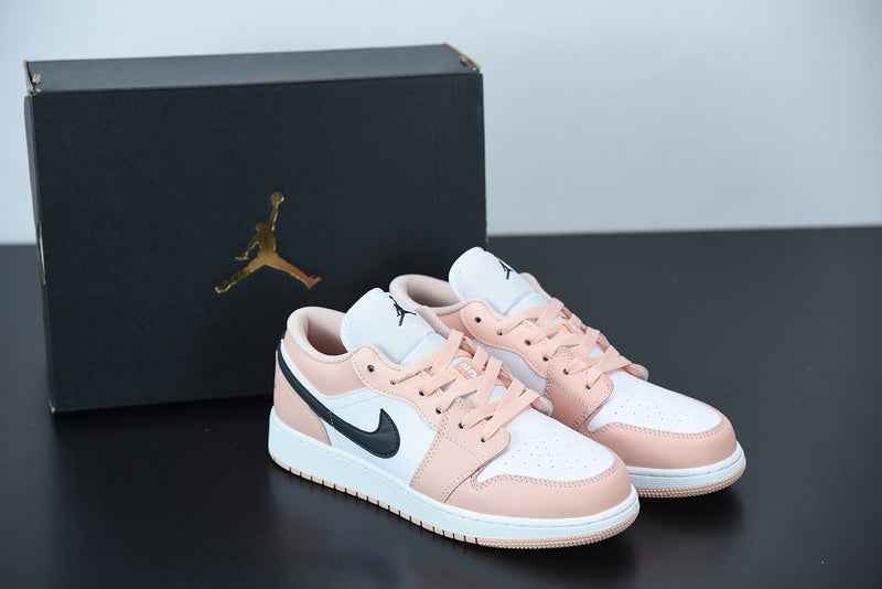 Nike Air Jordan 1 - Low Light Arctic Pink