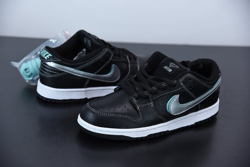 Nike SB Dunk Low Diamond Supply Co. Black Diamond