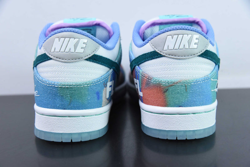 Nike SB Dunk Low Futura Laboratories Bleached Aqua