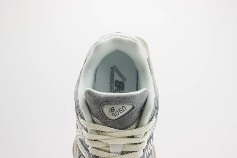 New Balance 9060 Grey