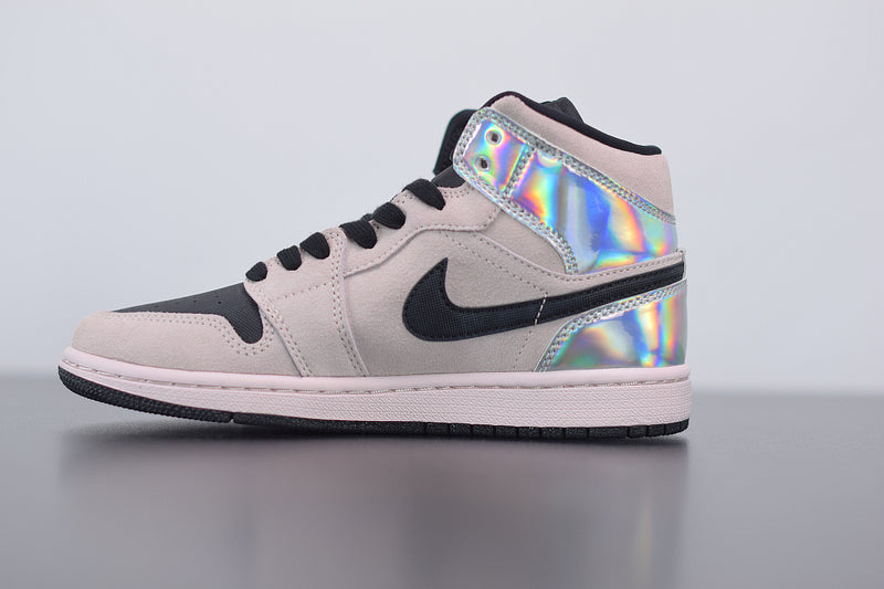 Nike Air Jordan 1 - Mid Dirty Powder Iridescent