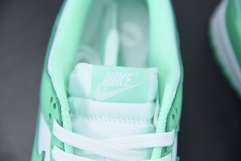 Nike Dunk Low Green Glow