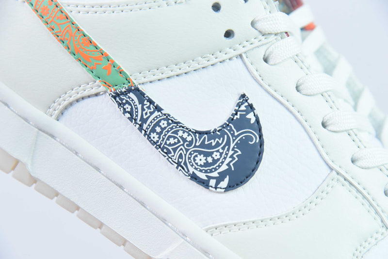 Nike Dunk Low 'White Multi-Color Paisley (GS)'