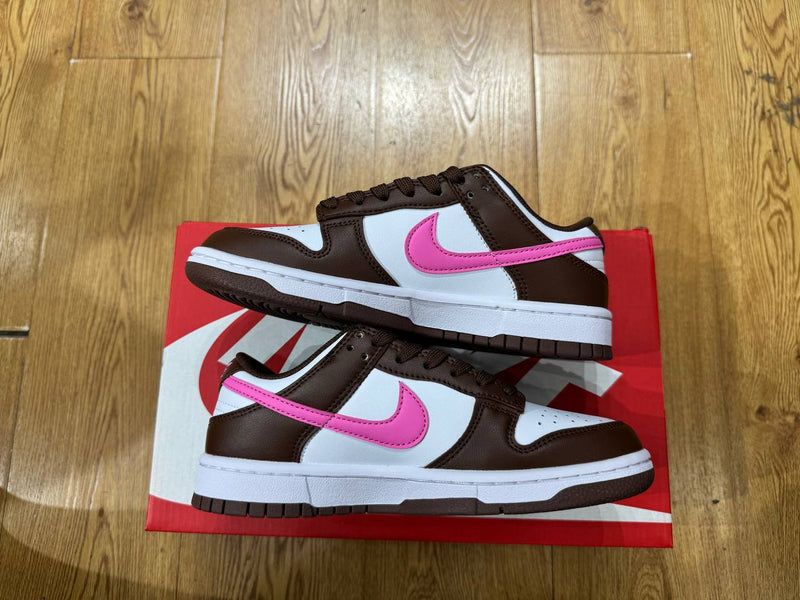 Nike Dunk Low "Smokey Mauve"