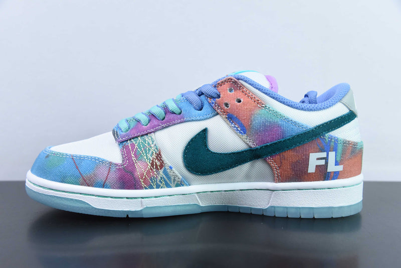 Nike SB Dunk Low Futura Laboratories Bleached Aqua