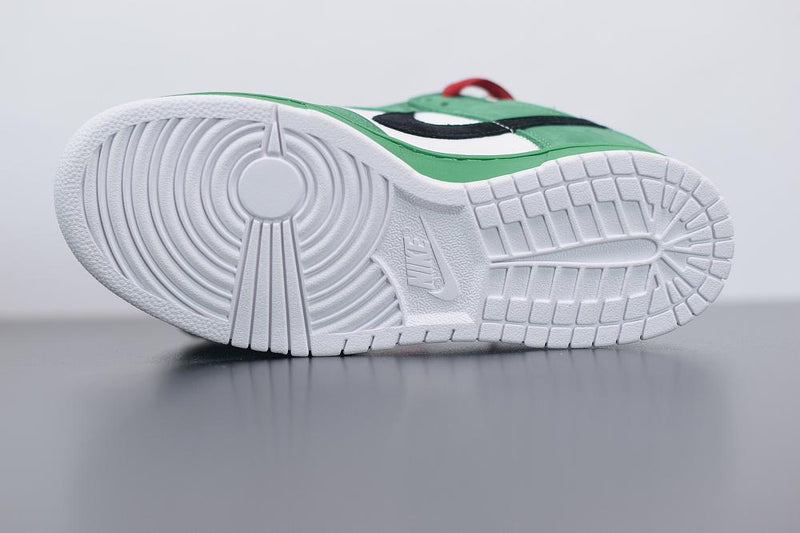 Nike SB Dunk Low Heineken