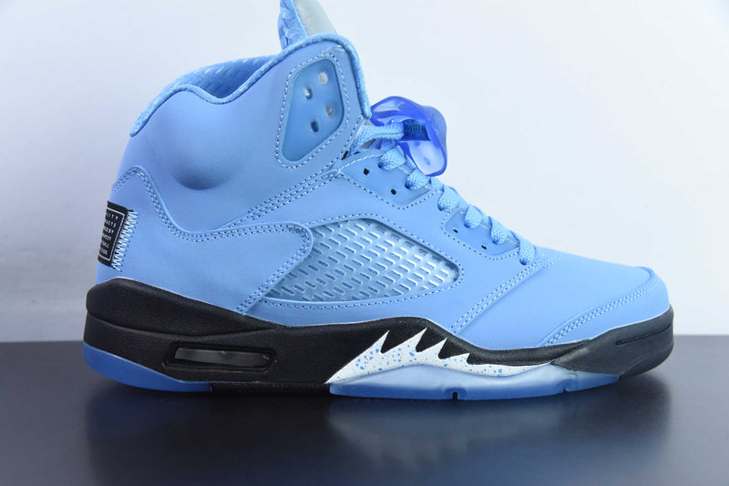 Nike Air Jordan 5  - Retro UNC University Blue