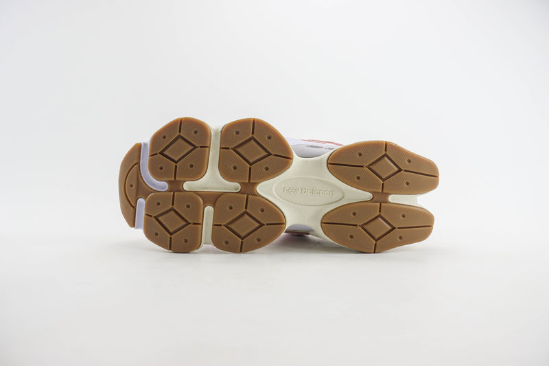New Balance 9060 Flat Taupe Light Sparrow (Foot Locker Exclusive)