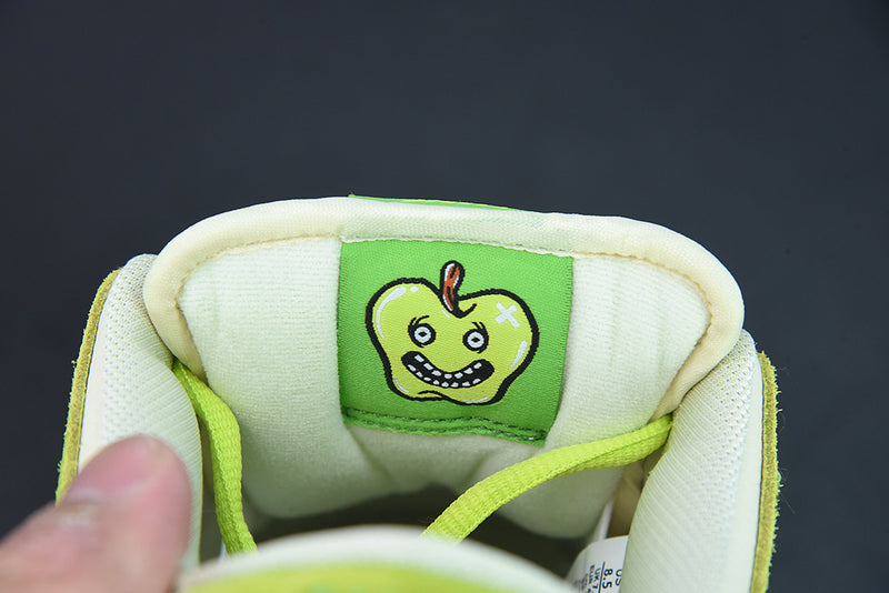 Nike SB Dunk Low 'Green Apple'