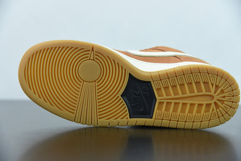 Nike SB Dunk Low Pro Dark Russet