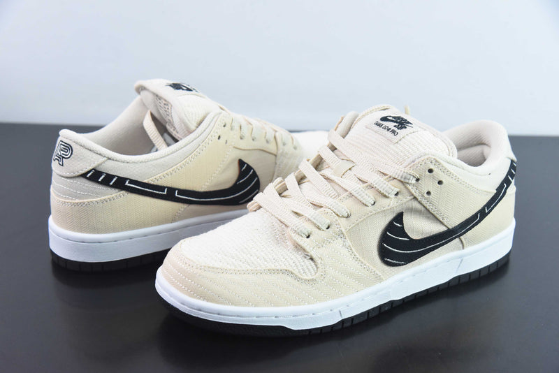 Nike Dunk Low Albino & Preto