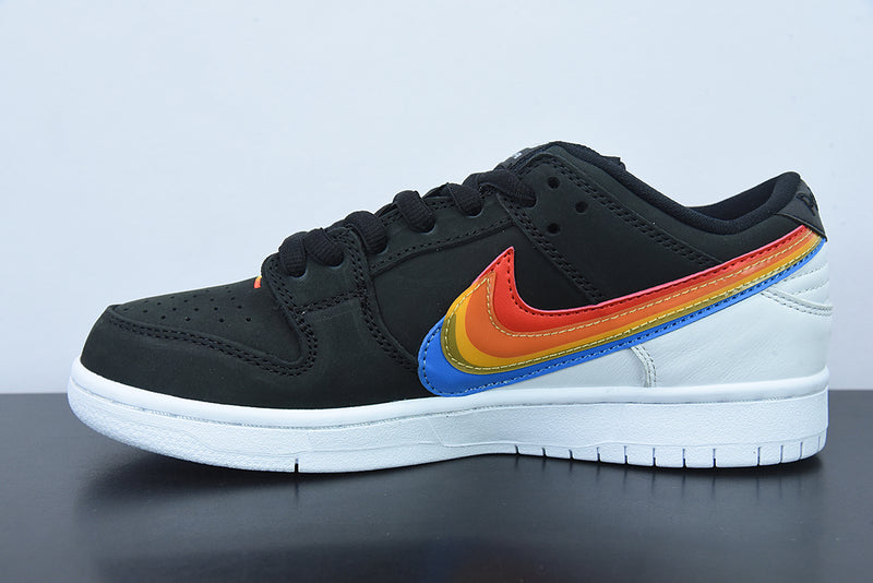 Nike SB Dunk Low Polaroid