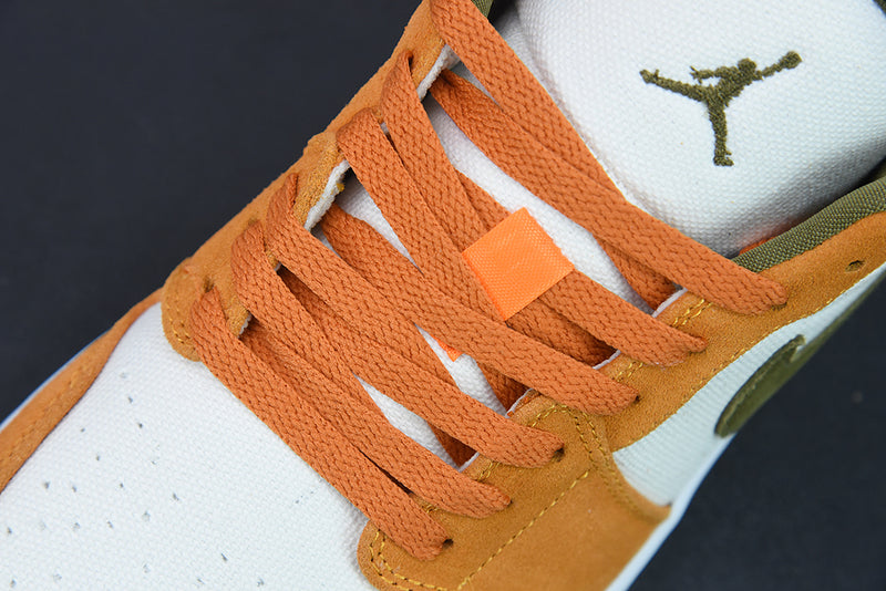 Nike Air Jordan 1 - Low SE Light Curry Ceramic