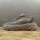 Adidas - Yeezy Boost 700 V2 - Tephra