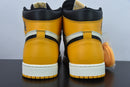 Nike Air Jordan 1 - High OG Taxi