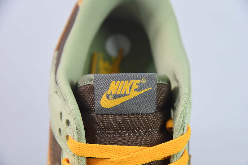 Nike Dunk Low 'Dusty Olive'
