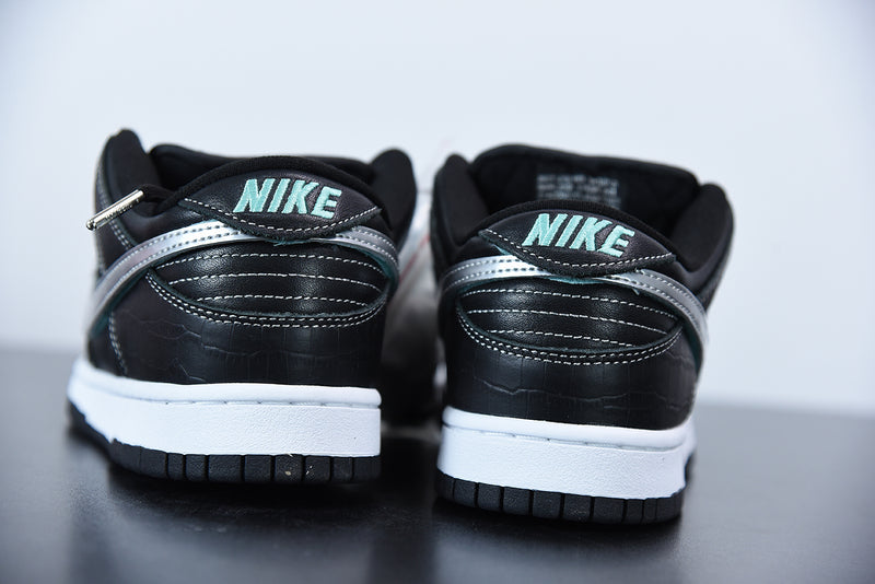 Nike SB Dunk Low Diamond Supply Co. Black Diamond