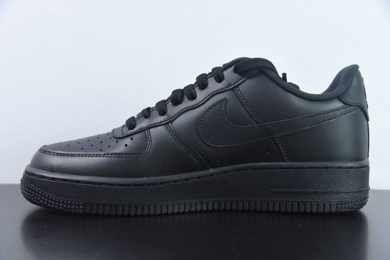 Nike Air Force 1 Low '07 Black