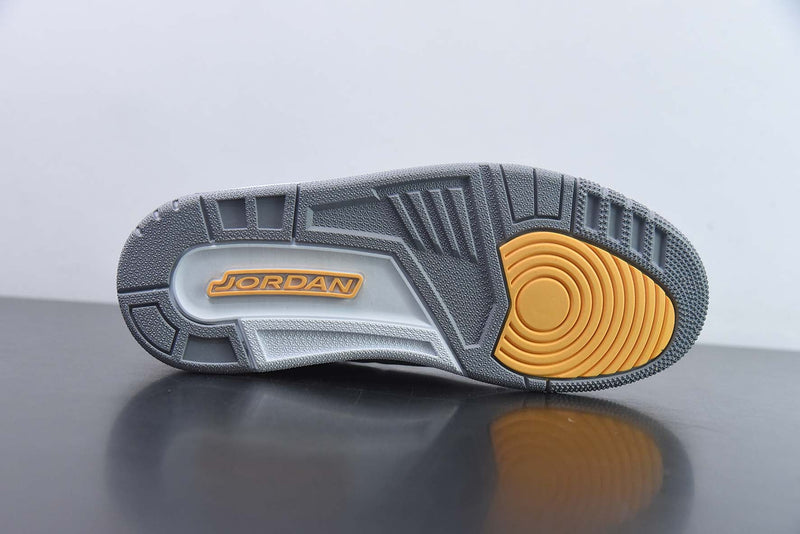 Nike Air Jordan 3 - Laser Orange