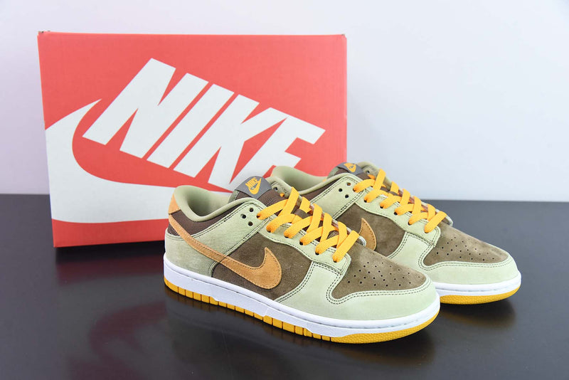 Nike Dunk Low 'Dusty Olive'