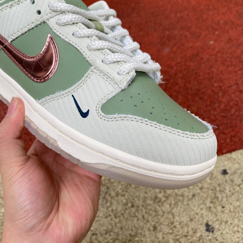 Nike Dunk Low Retro PRM Kyler Murray Be 1 of One