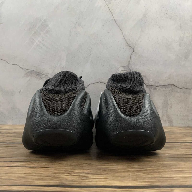 adidas - Yeezy 450 "Dark Slate"