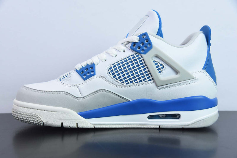 Nike Air Jordan 4 - Military Blue