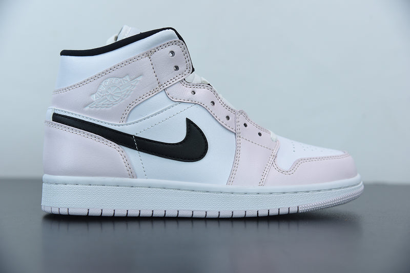 Nike Air Jordan 1 - Mid Barely Rose