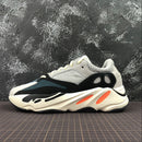 Adidas - Yeezy Boost 700
