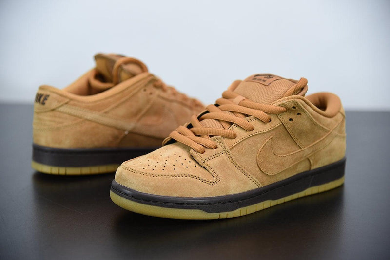 Nike SB Dunk Low Wheat