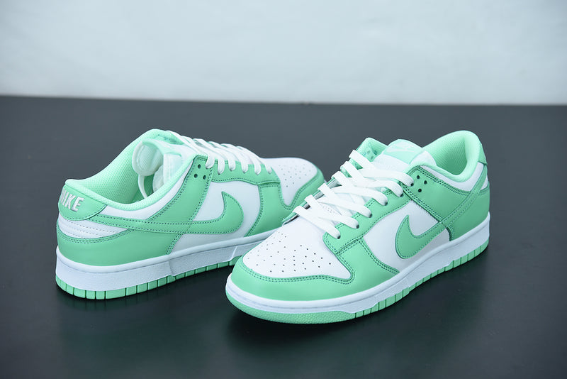 Nike Dunk Low Green Glow