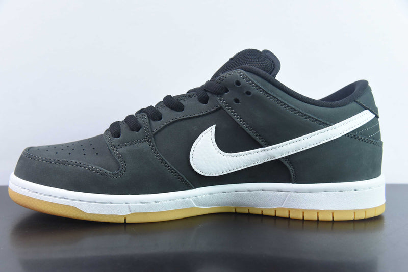 Nike SB Dunk Low Pro Black Gum