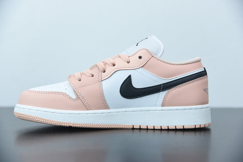 Nike Air Jordan 1 - Low Light Arctic Pink