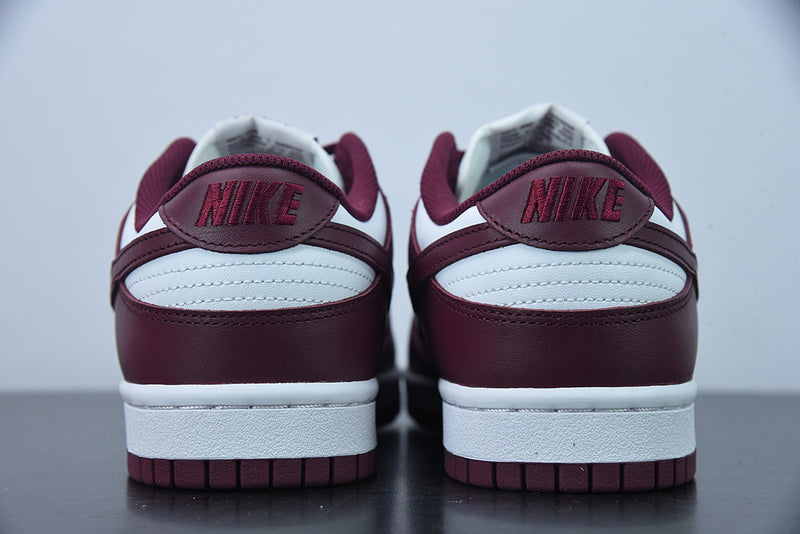 Nike SB Dunk Low Bordeaux