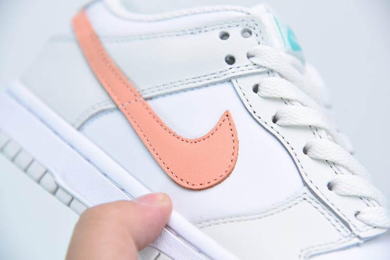 Nike SB Dunk Low GS "White Crimson Bliss"