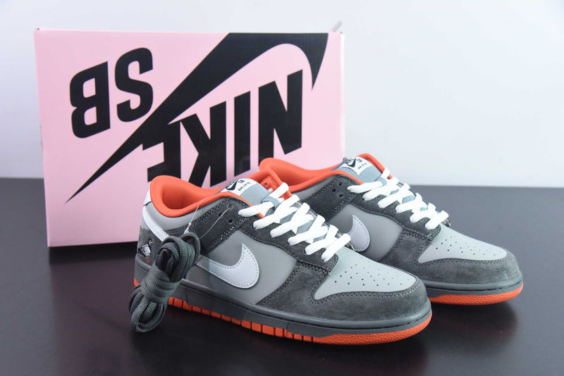 Nike Dunk Low Staple NYC Pigeon