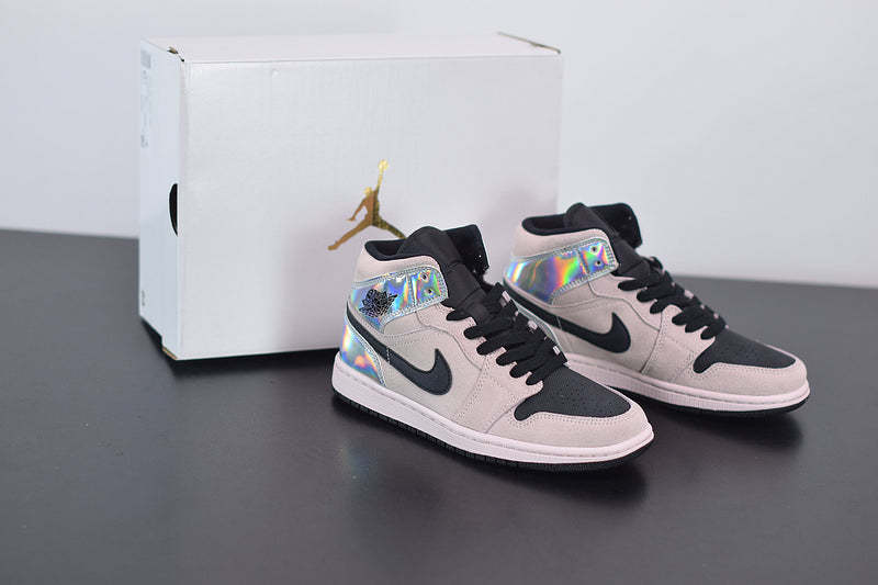 Nike Air Jordan 1 - Mid Dirty Powder Iridescent