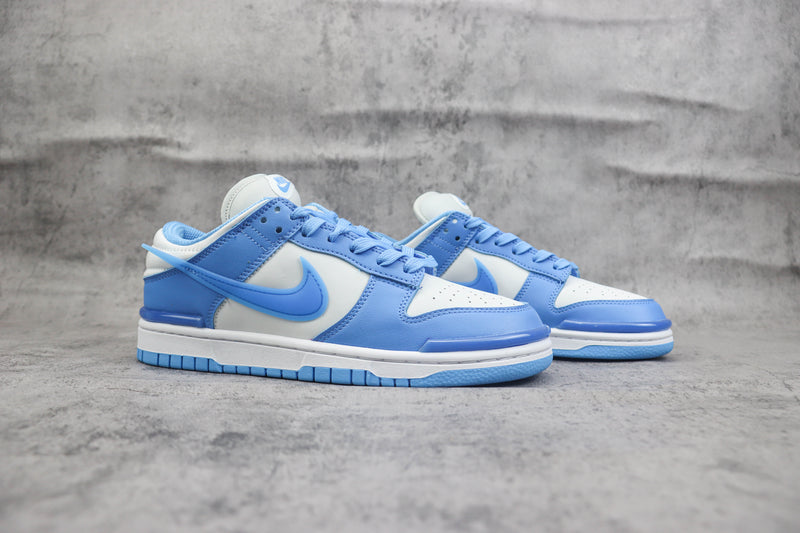 Nike Dunk Low Twist University Blue