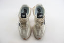 New Balance 327 Moonbeam Black Gum