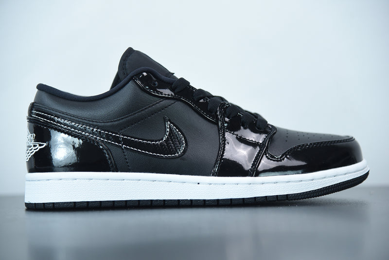 Nike Air Jordan 1 - Low Carbon Fiber