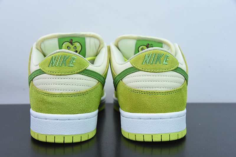 Nike SB Dunk Low 'Green Apple'