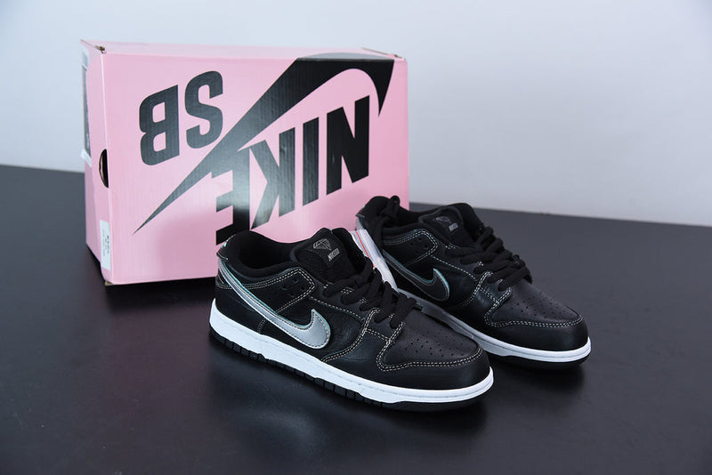 Nike SB Dunk Low Diamond Supply Co. Black Diamond