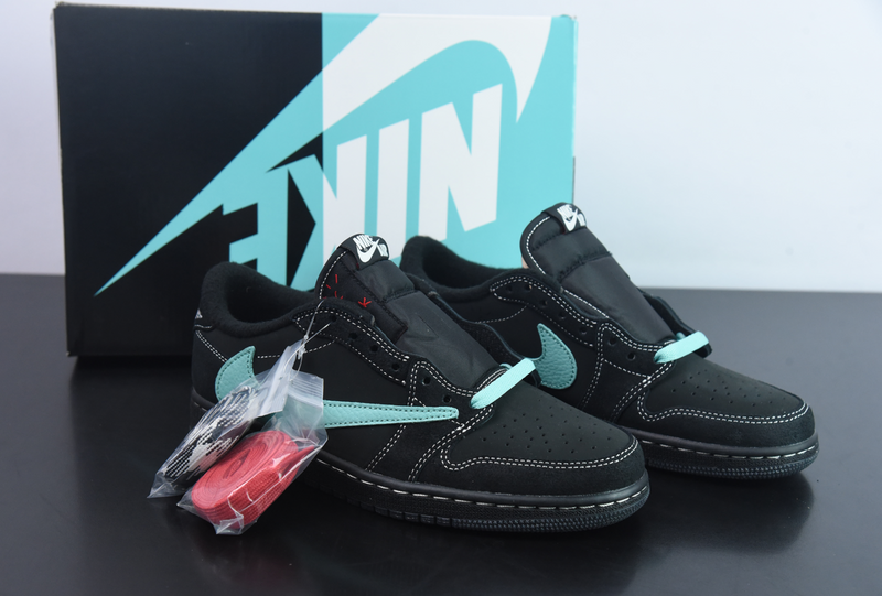 Nike Air Jordan 1 - Low Travis Scott "Tiffany"