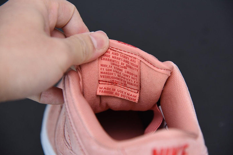 Nike SB Dunk Low Pink Pig